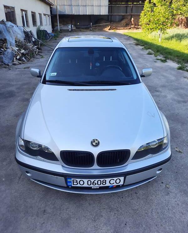 BMW 318 2002