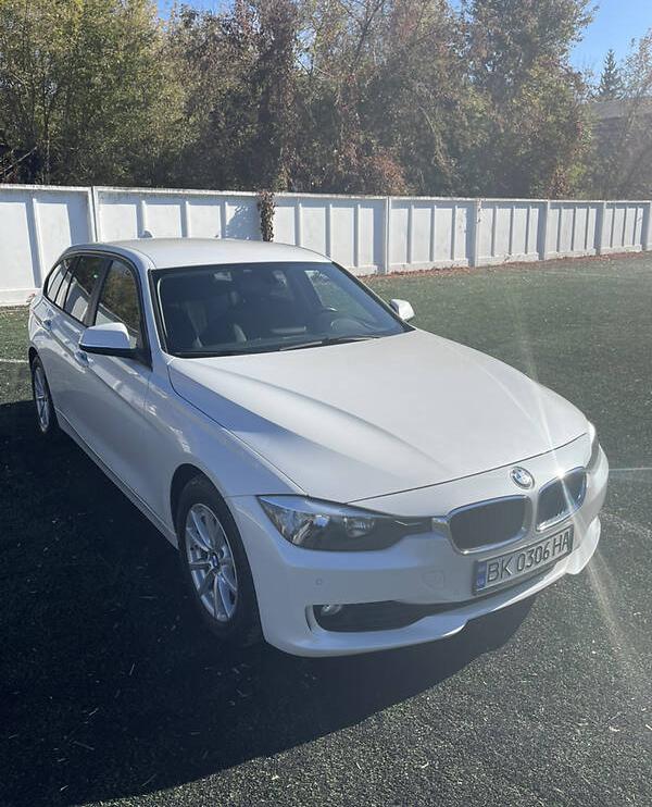BMW 318 2014