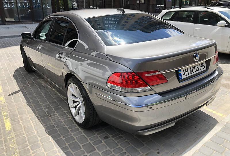 BMW 730 2006
