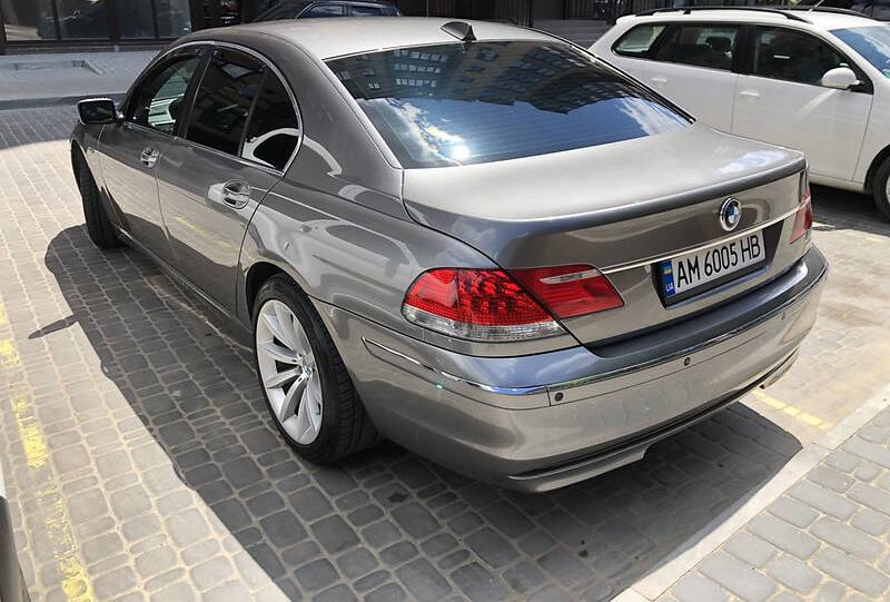 BMW 730 2006