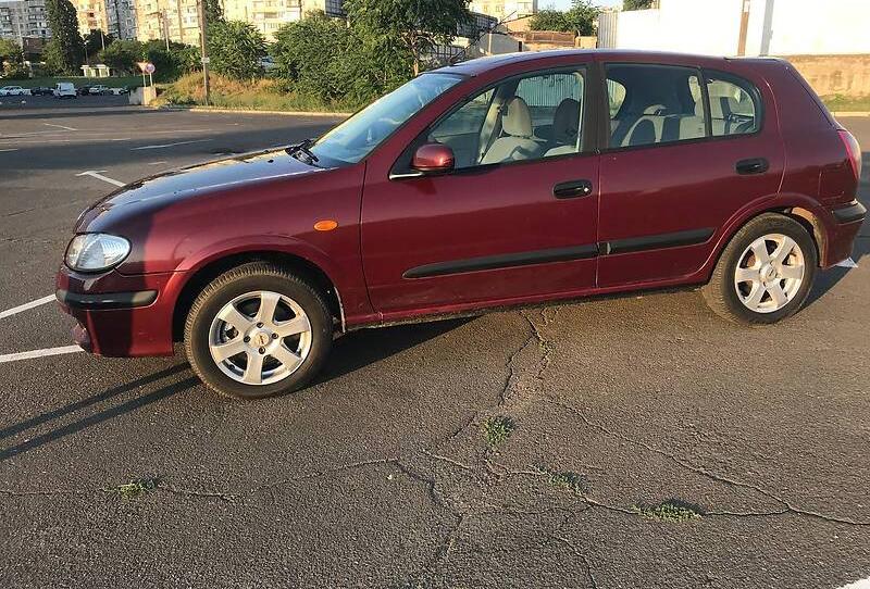 Nissan Almera n16 2002