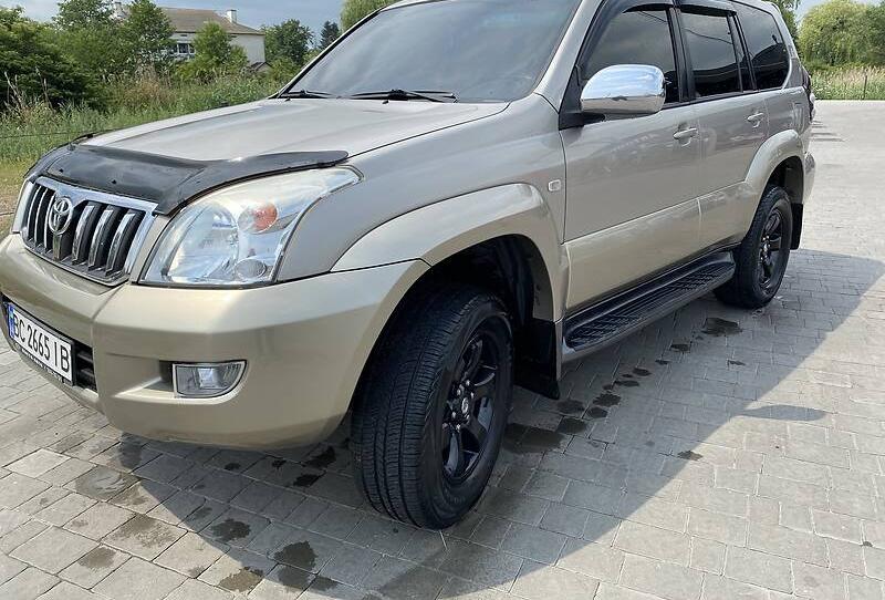 Toyota Land Cruiser Prado 120 2004