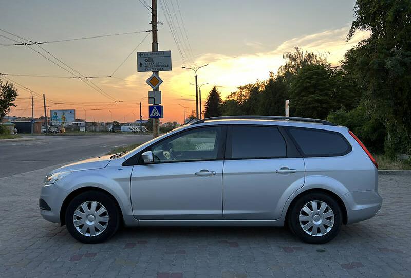 Ford Focus 2011