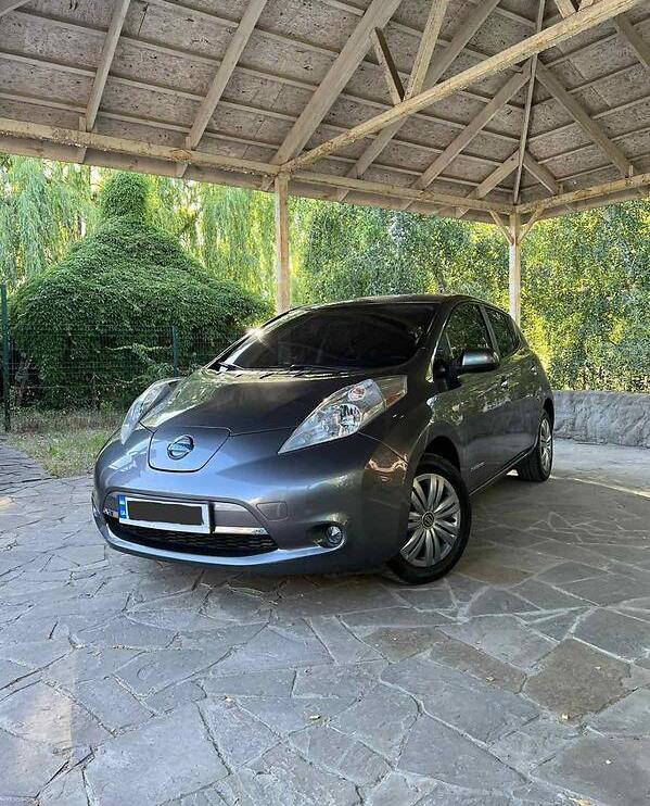 Nissan Leaf 2014