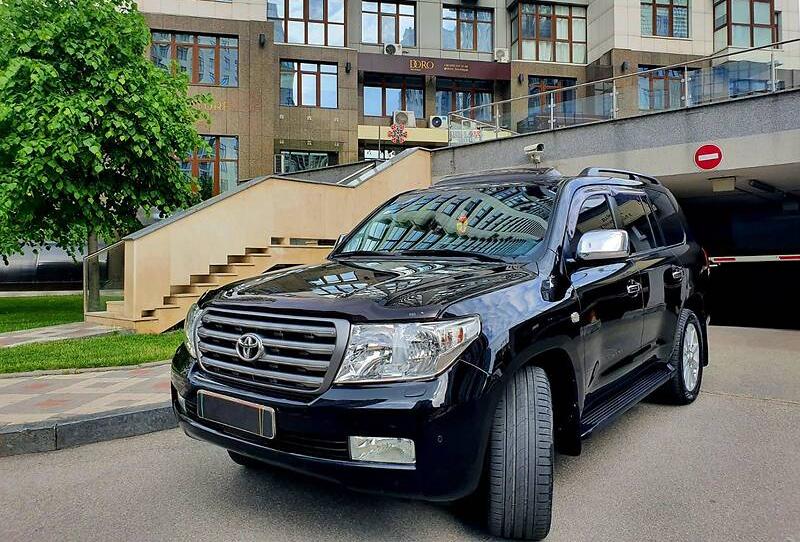 Toyota Land Cruiser 200 2008