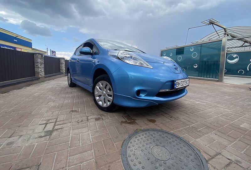 Nissan Leaf 2014