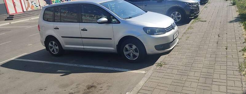 Volkswagen Touran 2010