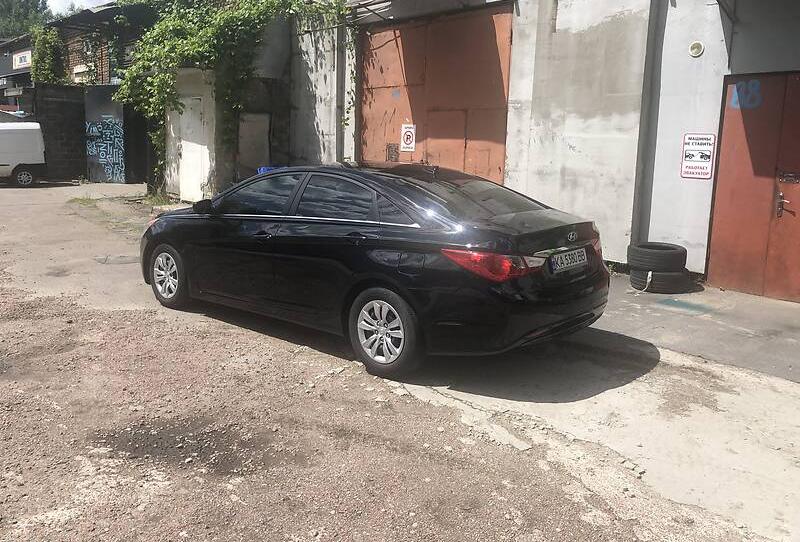 Hyundai Sonata 2012