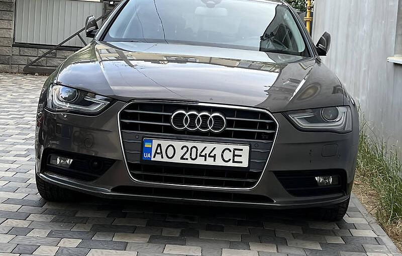 Audi A4 2014