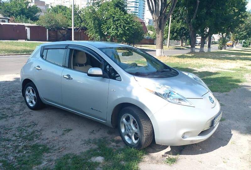 Nissan Leaf 2012