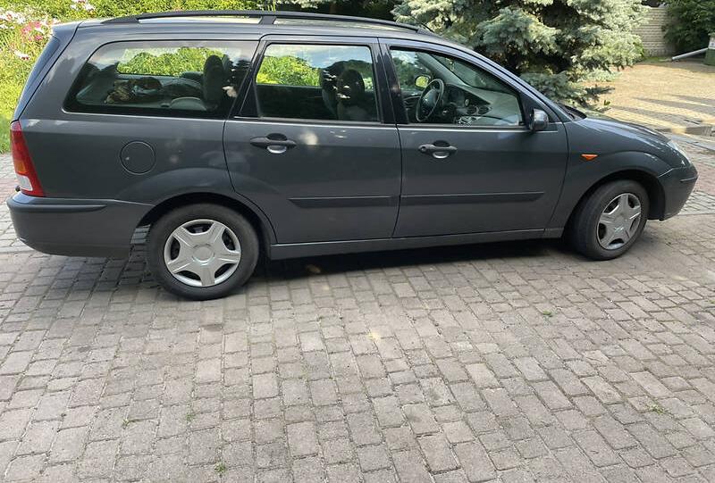 Ford Focus 2003