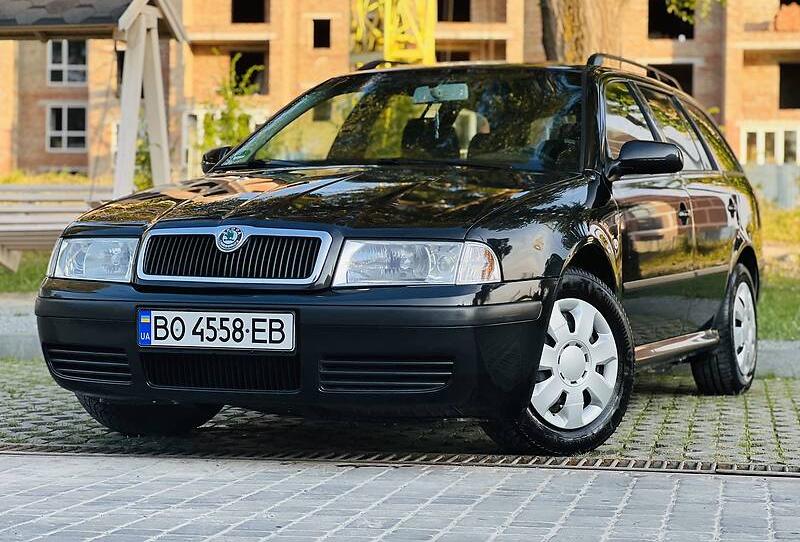 Skoda Octavia Tour ELEGANCE LINE 2005