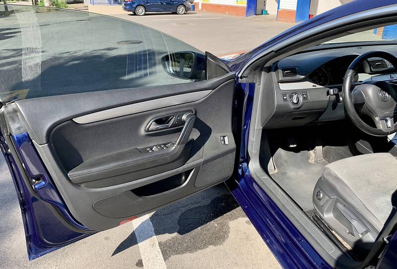 Volkswagen Passat CC 2009