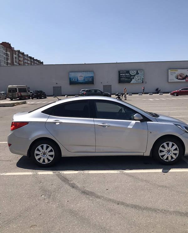 Hyundai Accent 2011