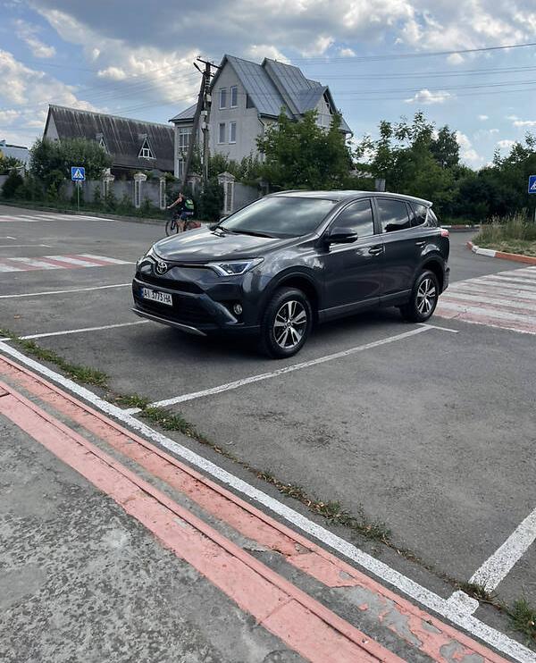 Toyota RAV4 2017