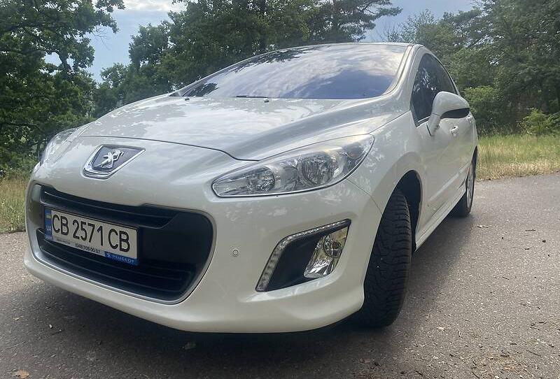 Peugeot 308 2012