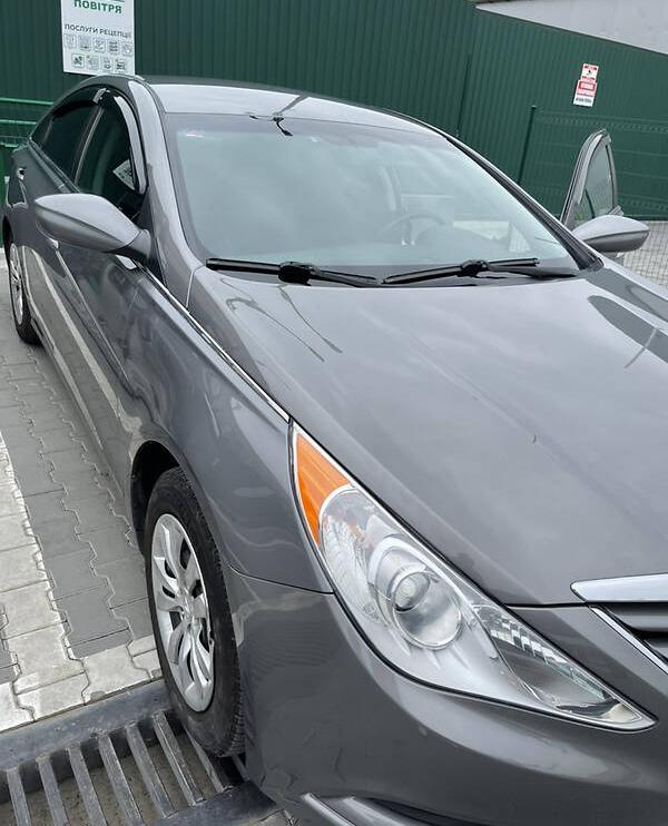 Hyundai Sonata 2012