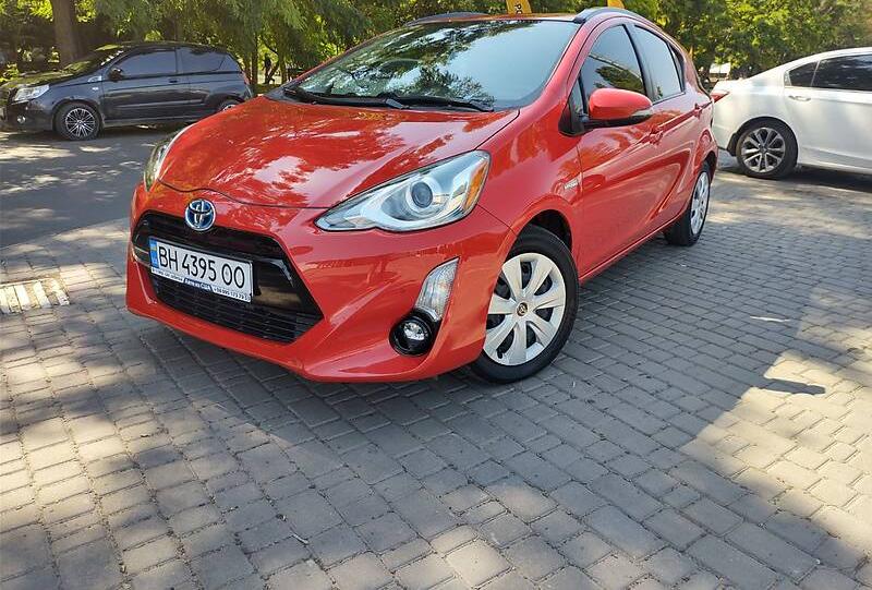 Toyota Prius C 2015