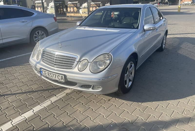 Mercedes-Benz E 220 2005