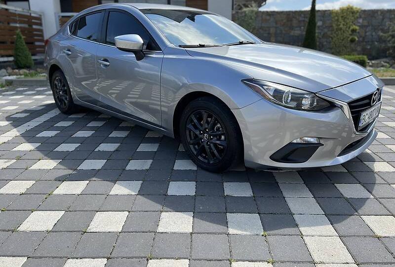 Mazda 3 2016