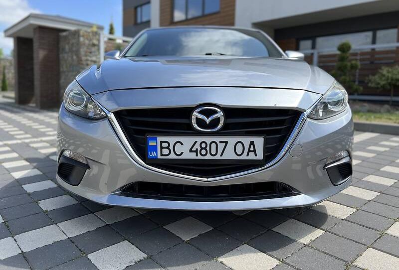 Mazda 3 2016