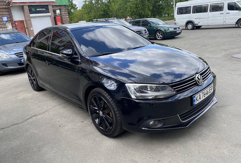 Volkswagen Jetta 1 2011