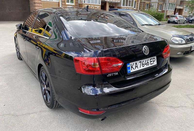 Volkswagen Jetta 1 2011