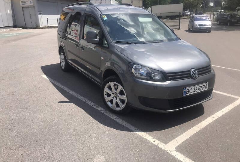 Volkswagen Caddy пасс. 2013