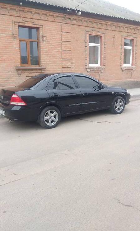 Nissan Almera 2011