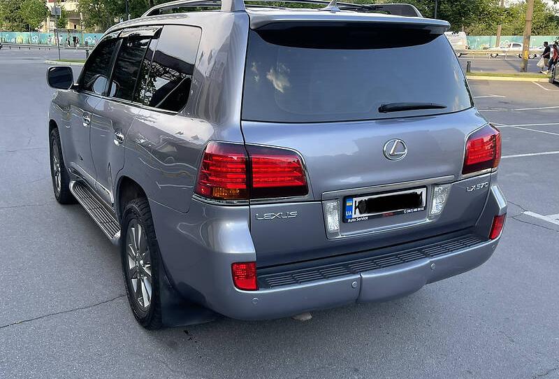 Lexus LX 570 2008