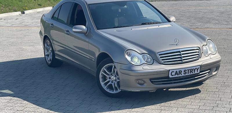 Mercedes-Benz C 180 2006