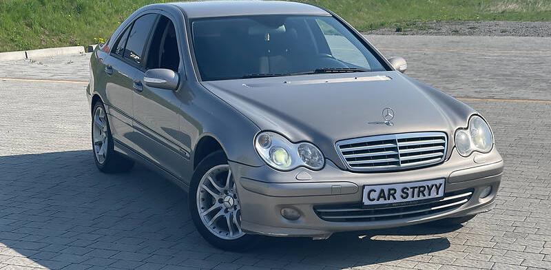 Mercedes-Benz C 180 2006