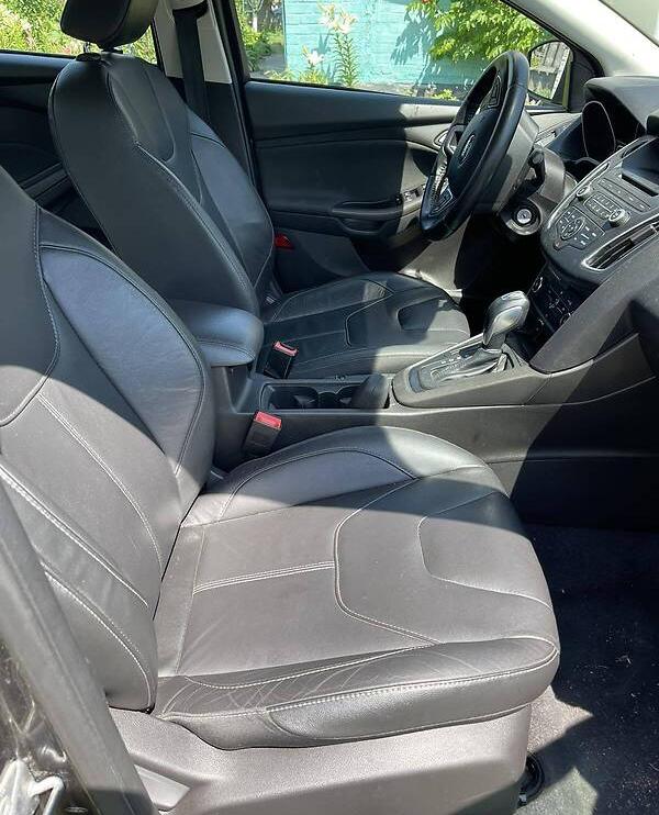 Ford Focus SE 2015