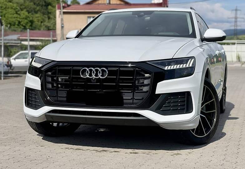 Audi Q8 2021