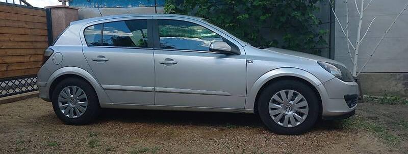 Opel Astra H 2005