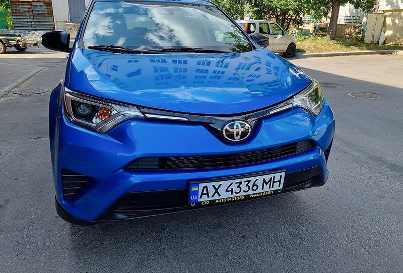 Toyota RAV4 AWD 2018