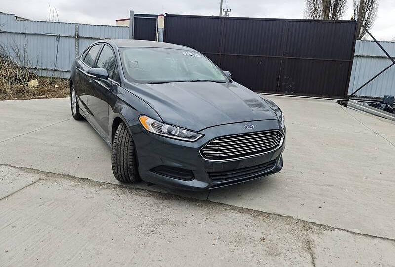 Ford Fusion SE  2014