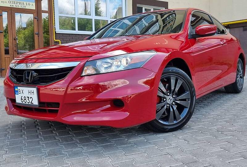 Honda Accord COUPE 2011