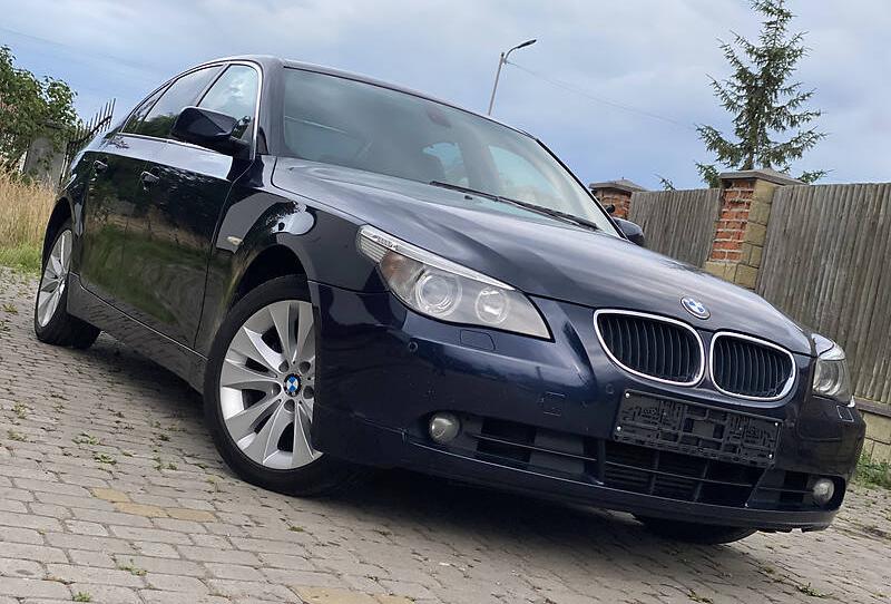 BMW 530 ORIETBLUE 2005