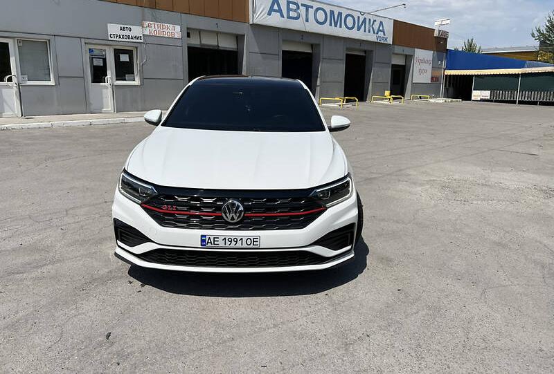 Volkswagen Jetta GLI 2019
