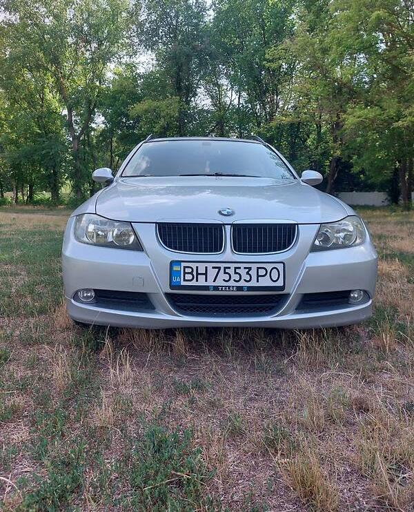 BMW 318 2008