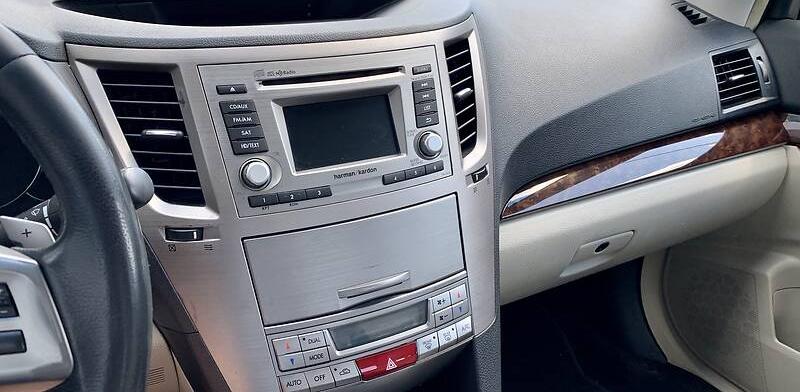 Subaru Legacy 2012