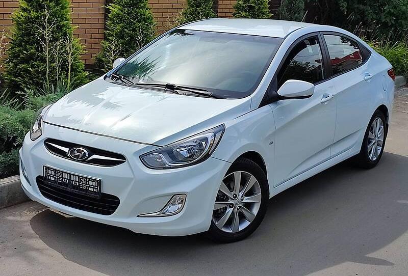Hyundai Accent 2012
