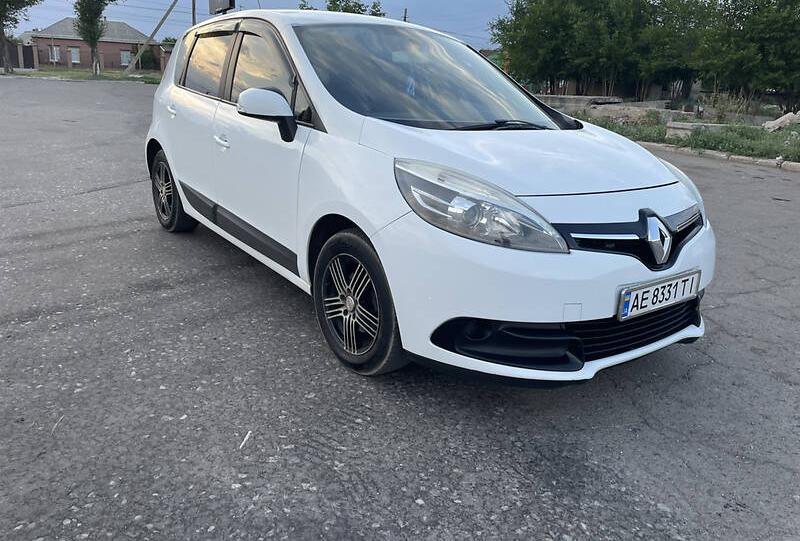 Renault Scenic 2012