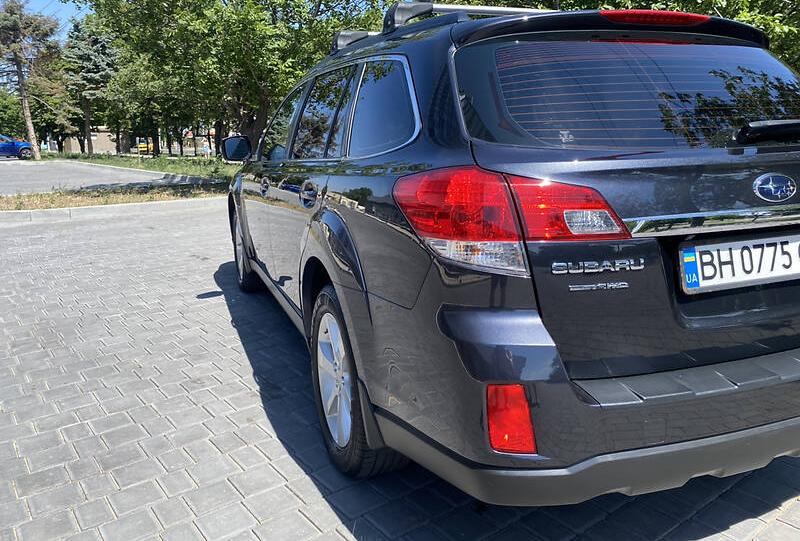 Subaru Outback 2013