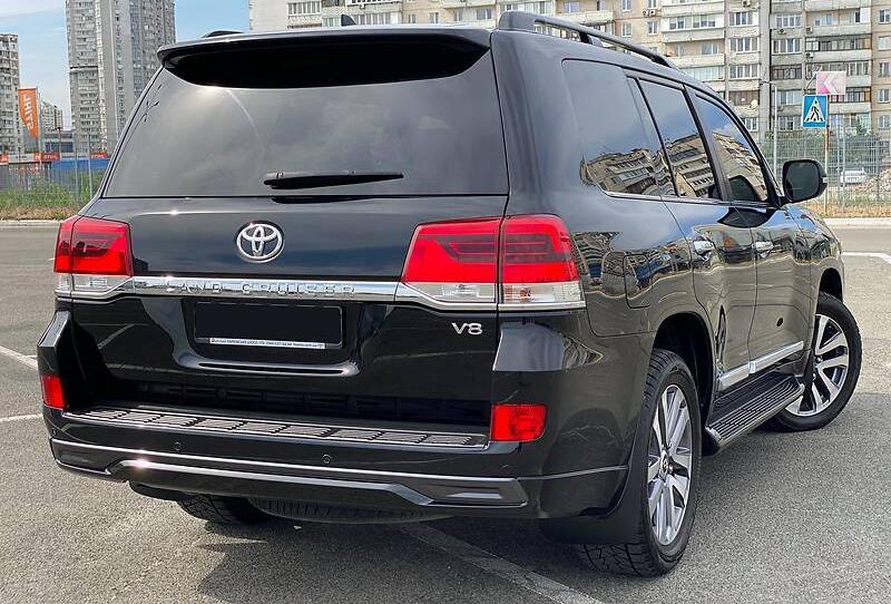 Toyota Land Cruiser 200 SE 2017