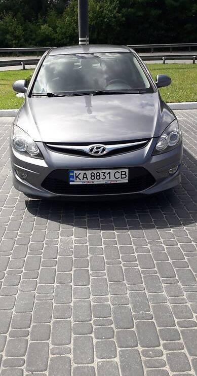 Hyundai i30 2011