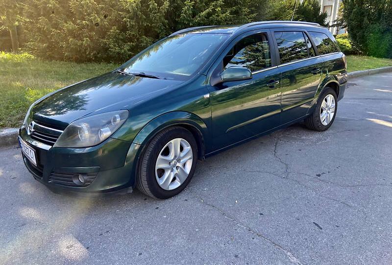 Opel Astra H 2004
