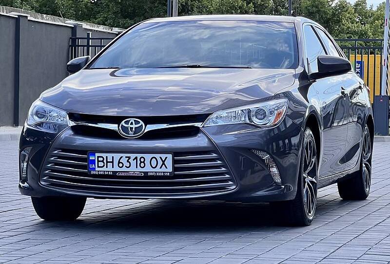 Toyota Camry 2017