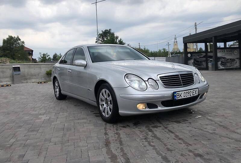 Mercedes-Benz E 320 ELEGANSE 2004